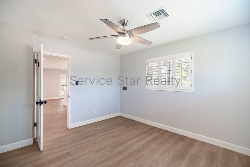 3BR/2BA corner lot in Central Phoenix! property image