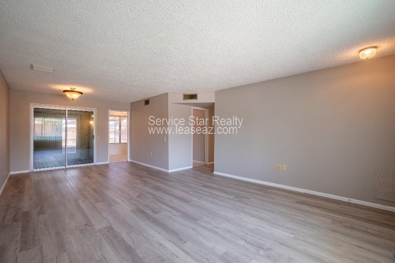Sun City Special! 2+2 Ready for you! 55+ Community property image