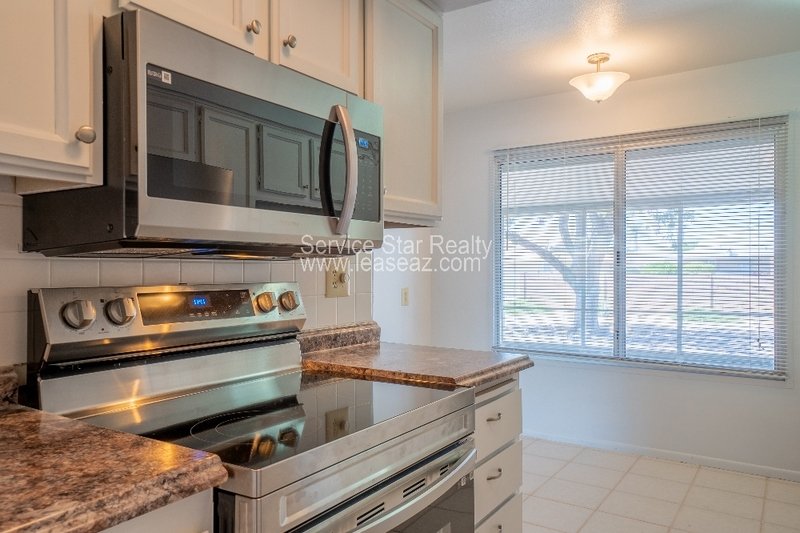 Sun City Special! 2+2 Ready for you! 55+ Community property image