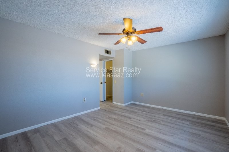 Sun City Special! 2+2 Ready for you! 55+ Community property image