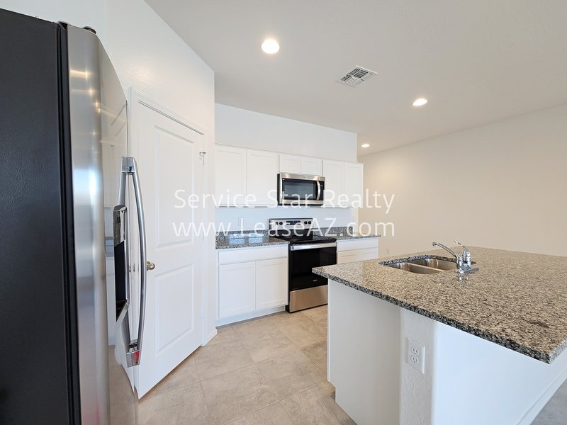 4 Bedroom, 2 Bath Home in Casa Grande! property image