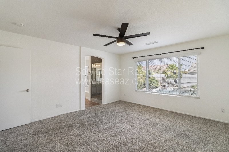 3 bedroom 2 bath with backyard oasis!! property image
