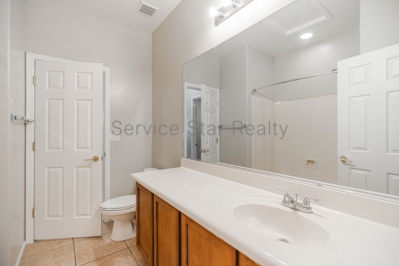 Beautiful 4 Bedroom + 2 Bath in Anthem property image