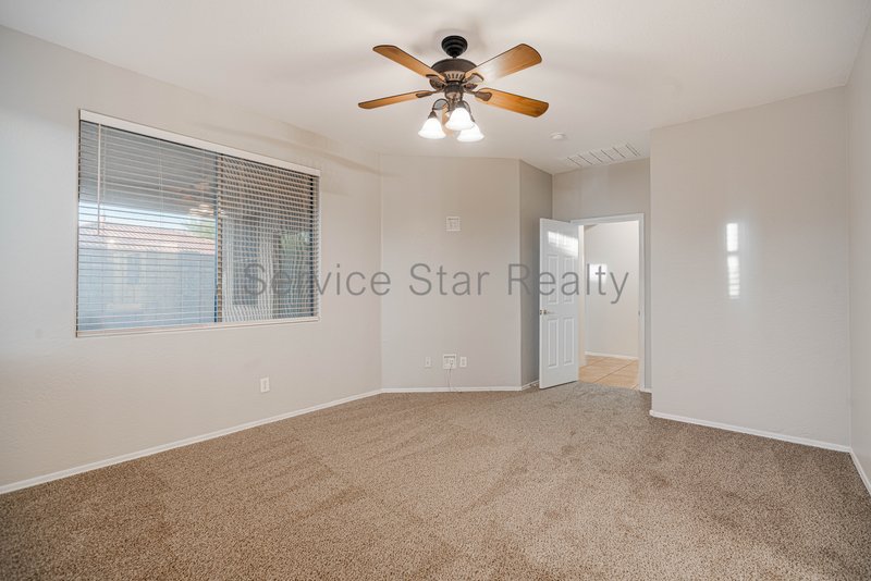 Beautiful 4 Bedroom + 2 Bath in Anthem property image