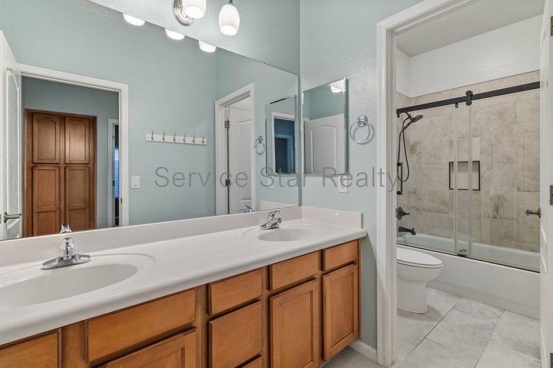 15843 W Desert Mirage Dr property image