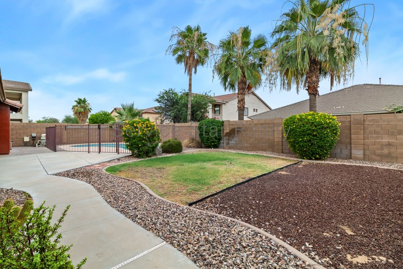 15843 W Desert Mirage Dr property image