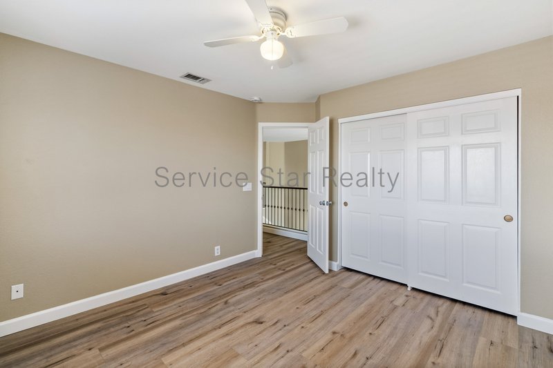 Beautiful 4 Bedroom Home with Private Pool in Desirable North Phoenix property image