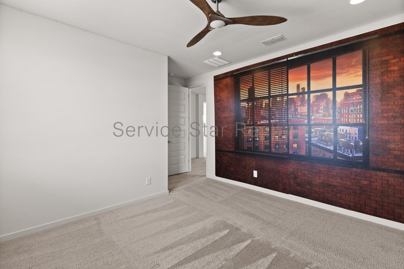 Stunning 5-Bed, 4.5 bath Beauty located in Sky Crossing North Phoenix! property image