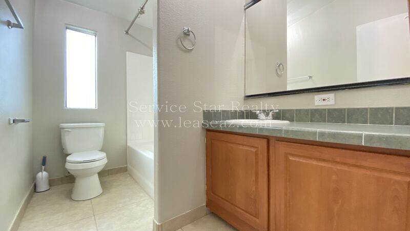 3 Bed/ 2 Bath Country Living! property image