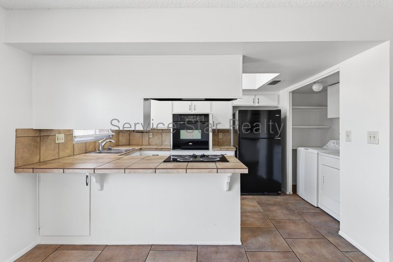 Spacious 3-Bedroom Townhome in the Heart of Old Town Scottsdale! property image