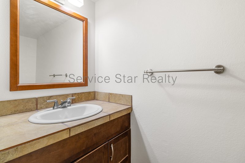 Spacious 3-Bedroom Townhome in the Heart of Old Town Scottsdale! property image