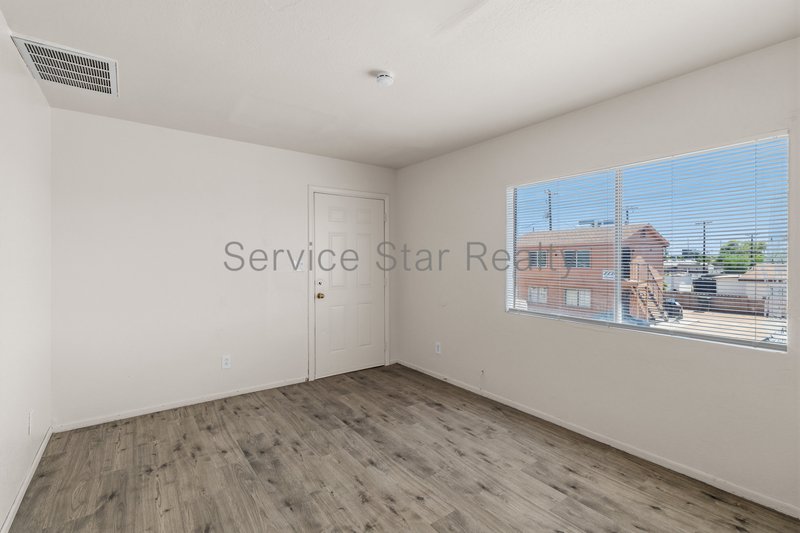 Two Bedroom Apartment in South Phoenix property image