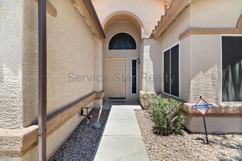 3 bed 2  bath home with Pool property image