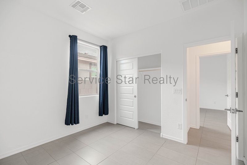 2 WEEKS FREE RENT!!! 3BED/2Bath home in Litchfield Park! property image