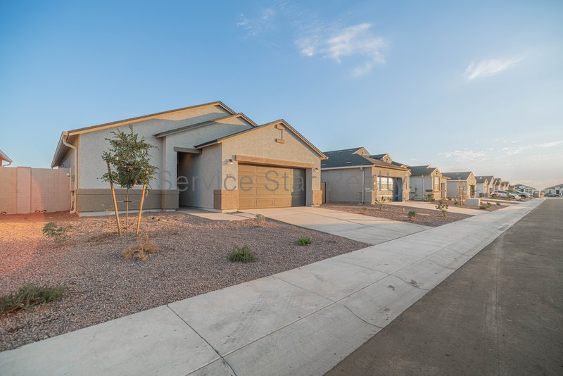 Brand New 4 Bed, 2 Bath in San Tan!!! property image