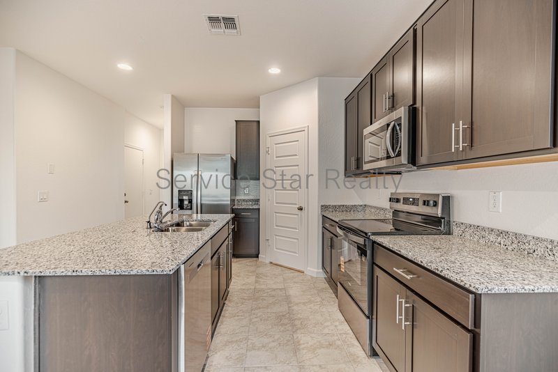 Brand New 4 Bed, 2 Bath in San Tan!!! property image