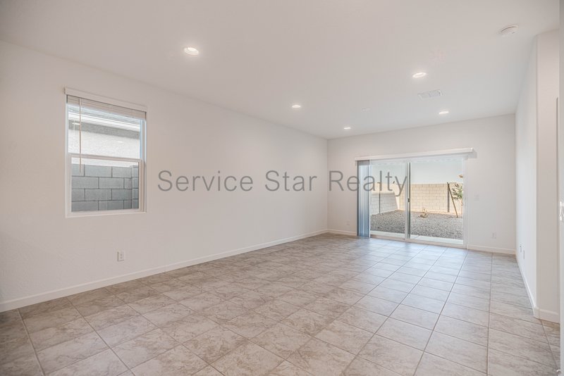 Brand New 4 Bed, 2 Bath in San Tan!!! property image