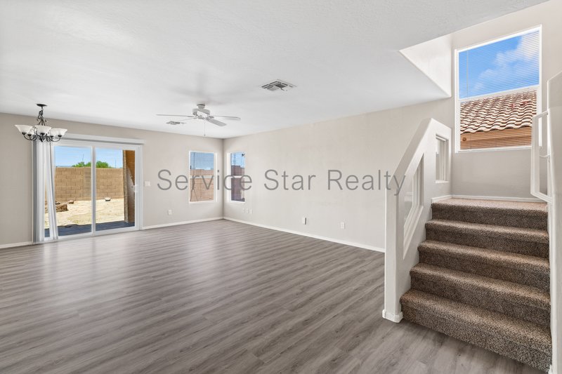 4 BD Home in El Mirage for Rent! property image