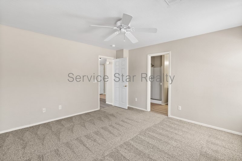 4 BD Home in El Mirage for Rent! property image