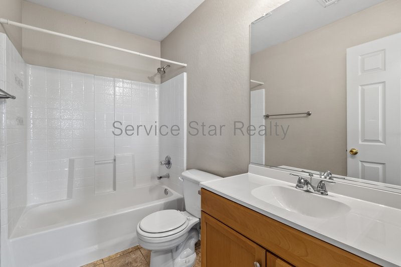 4 BD Home in El Mirage for Rent! property image
