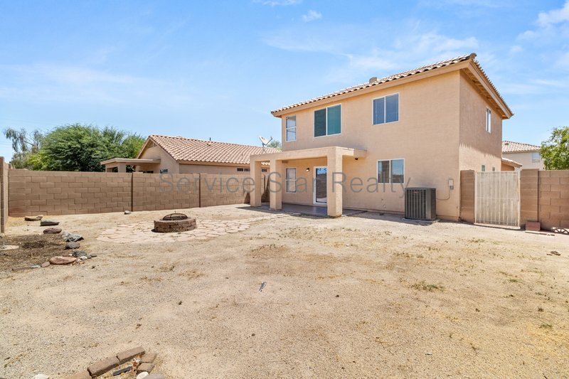 4 BD Home in El Mirage for Rent! property image