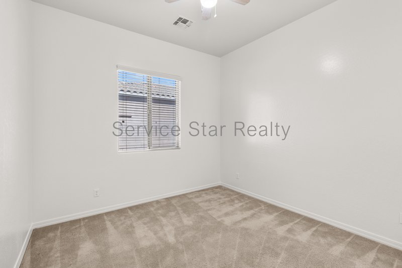4123 E Zion Pl property image