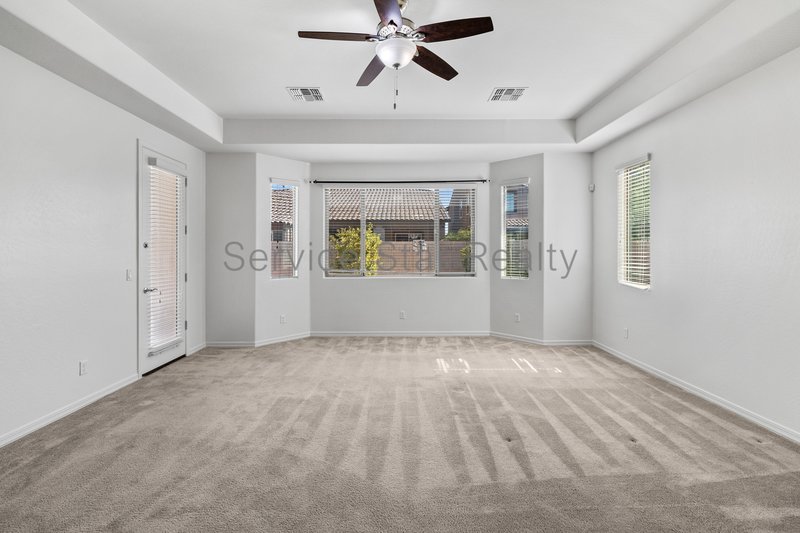 4123 E Zion Pl property image
