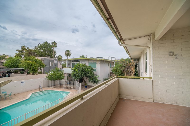 2BD Upstairs Condo - Rare Mid Century Gem! property image