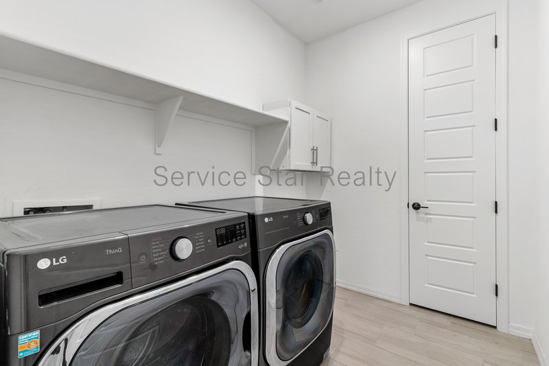 Beautiful Upgrades in this 3 Bedroom Corner Lot Home property image