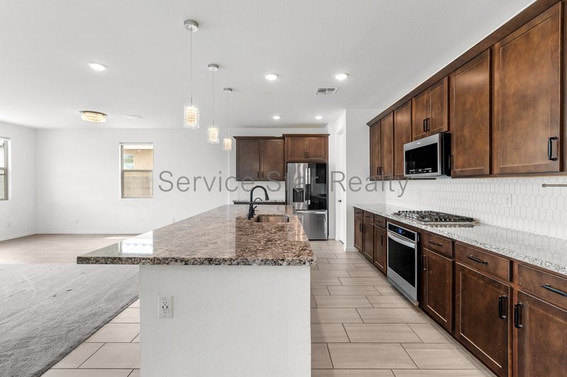 Beautiful Upgrades in this 3 Bedroom Corner Lot Home property image