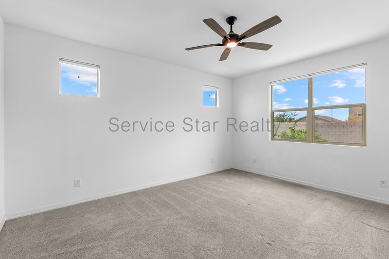 Beautiful Upgrades in this 3 Bedroom Corner Lot Home property image