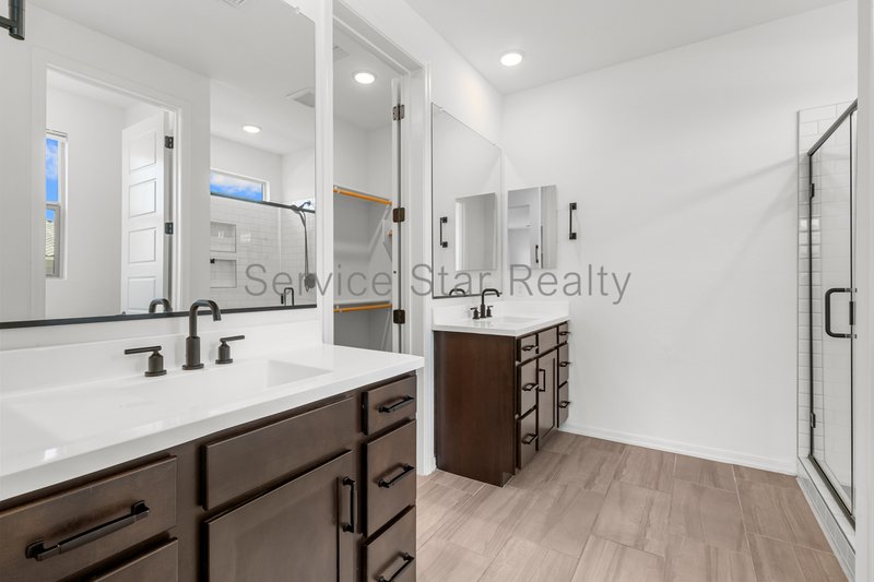 Beautiful Upgrades in this 3 Bedroom Corner Lot Home property image