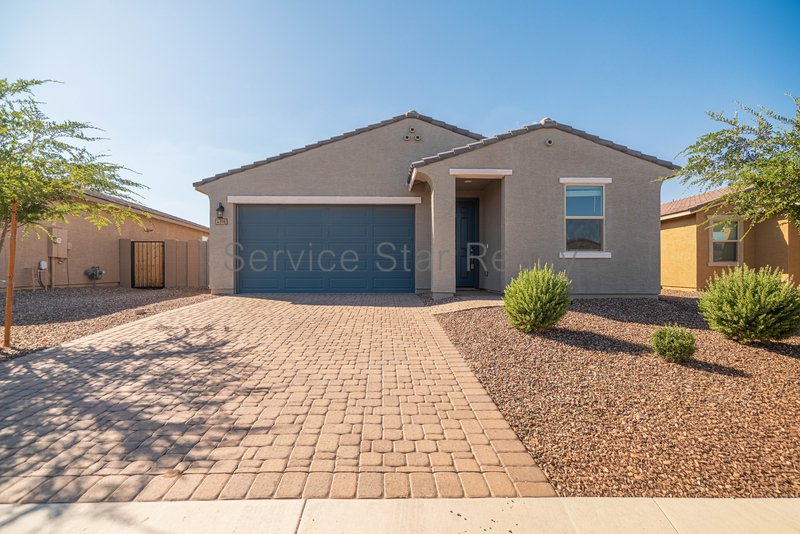 Beautiful 4 Bedroom | 3 Bathroom Home property image
