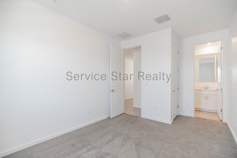 Beautiful 4 Bedroom | 3 Bathroom Home property image