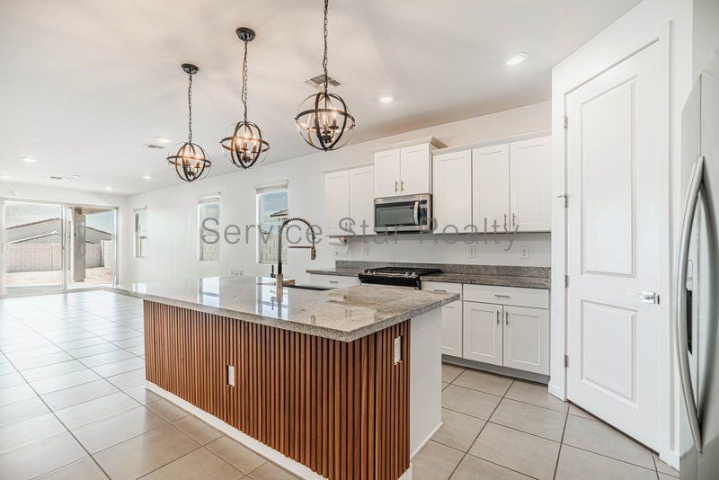Beautiful 4 Bedroom | 3 Bathroom Home property image