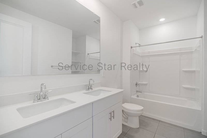 Beautiful 4 Bedroom | 3 Bathroom Home property image