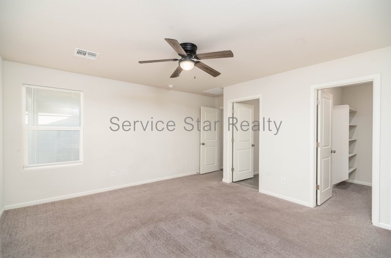 3 bedroom, 2 bath home in Buckeye! property image