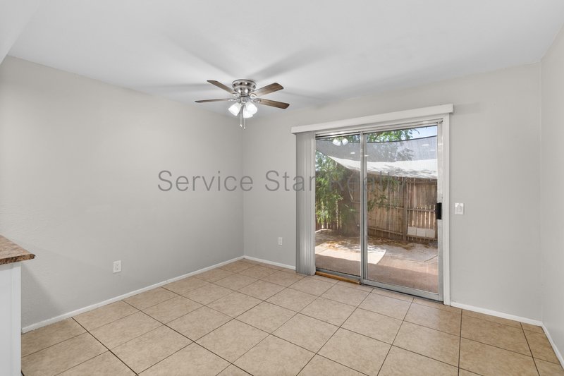 Simply Beautiful 2+2 with 1 car detached garage property image