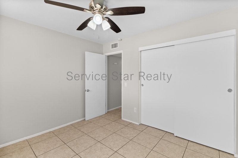 Simply Beautiful 2+2 with 1 car detached garage property image