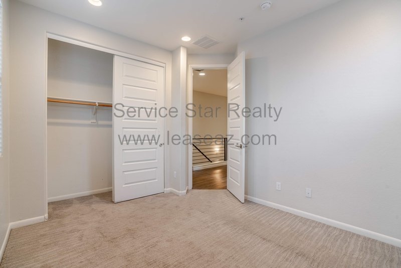 4 BED/3.5 Bath Townhome in Tempe!! property image