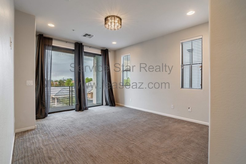 4 BED/3.5 Bath Townhome in Tempe!! property image