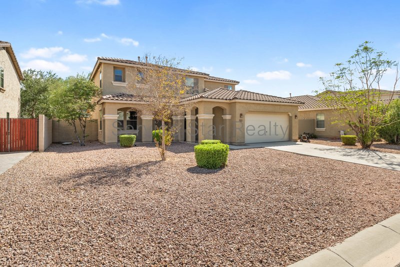 GATED COMMUNITY-  Spacious 4 Bed Home in Chandler property image