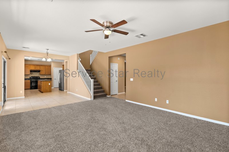 GATED COMMUNITY-  Spacious 4 Bed Home in Chandler property image