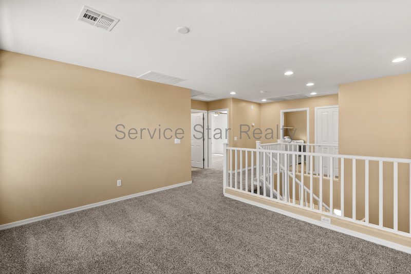 GATED COMMUNITY-  Spacious 4 Bed Home in Chandler property image