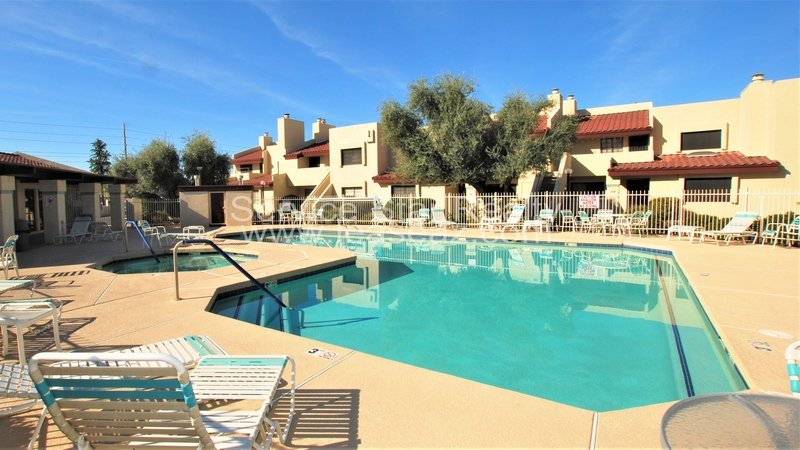 Great 2bed /1 bath Condo Community! property image