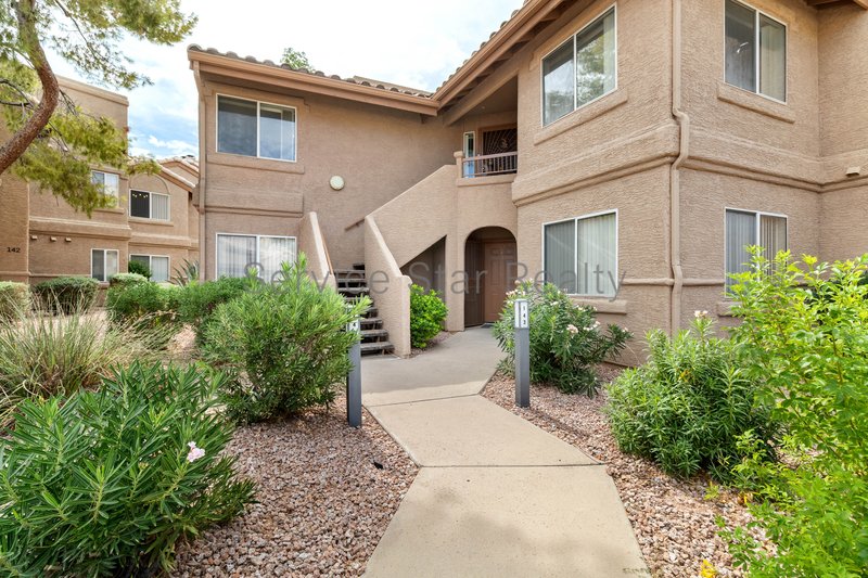 North Scottsdale Condo in Starfire at the Villages property image