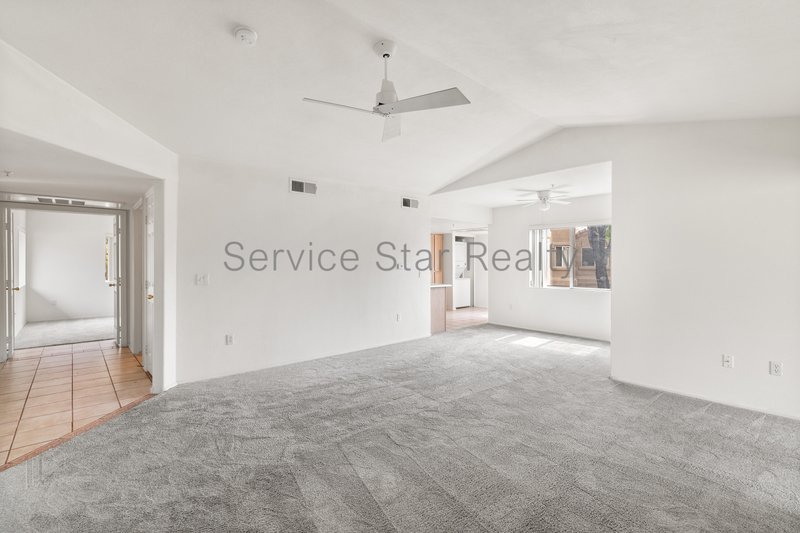 North Scottsdale Condo in Starfire at the Villages property image