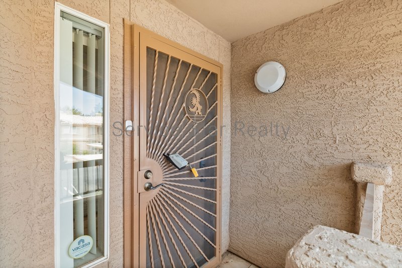 North Scottsdale Condo in Starfire at the Villages property image