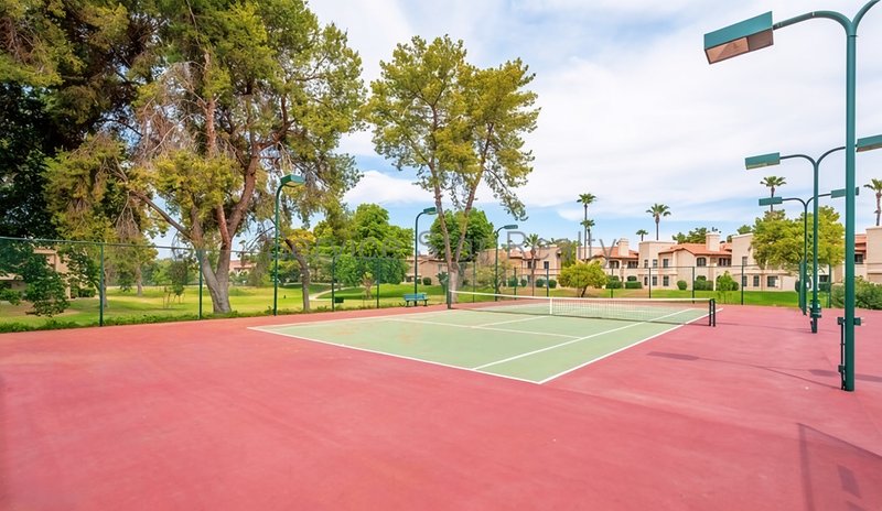 North Scottsdale Condo in Starfire at the Villages property image