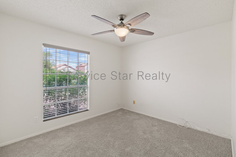 4-bedroom, 2-bath home in Phoenix! property image